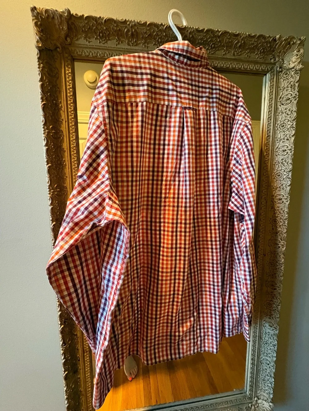 Perfect for fall! 🍁 Saddlebred Orange, Brown & Red gingham men’s shirt